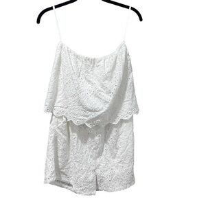 Jessica Simpson White romper Elegant Design